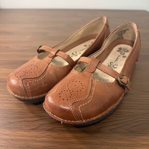 Thom McAn Tan Leather Women's Mary Jane‎ Loafers Sz 9